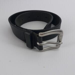 Old Navy Child's Black Genuine Leather Belt Girl Boy Unisex Silver tone Buckle